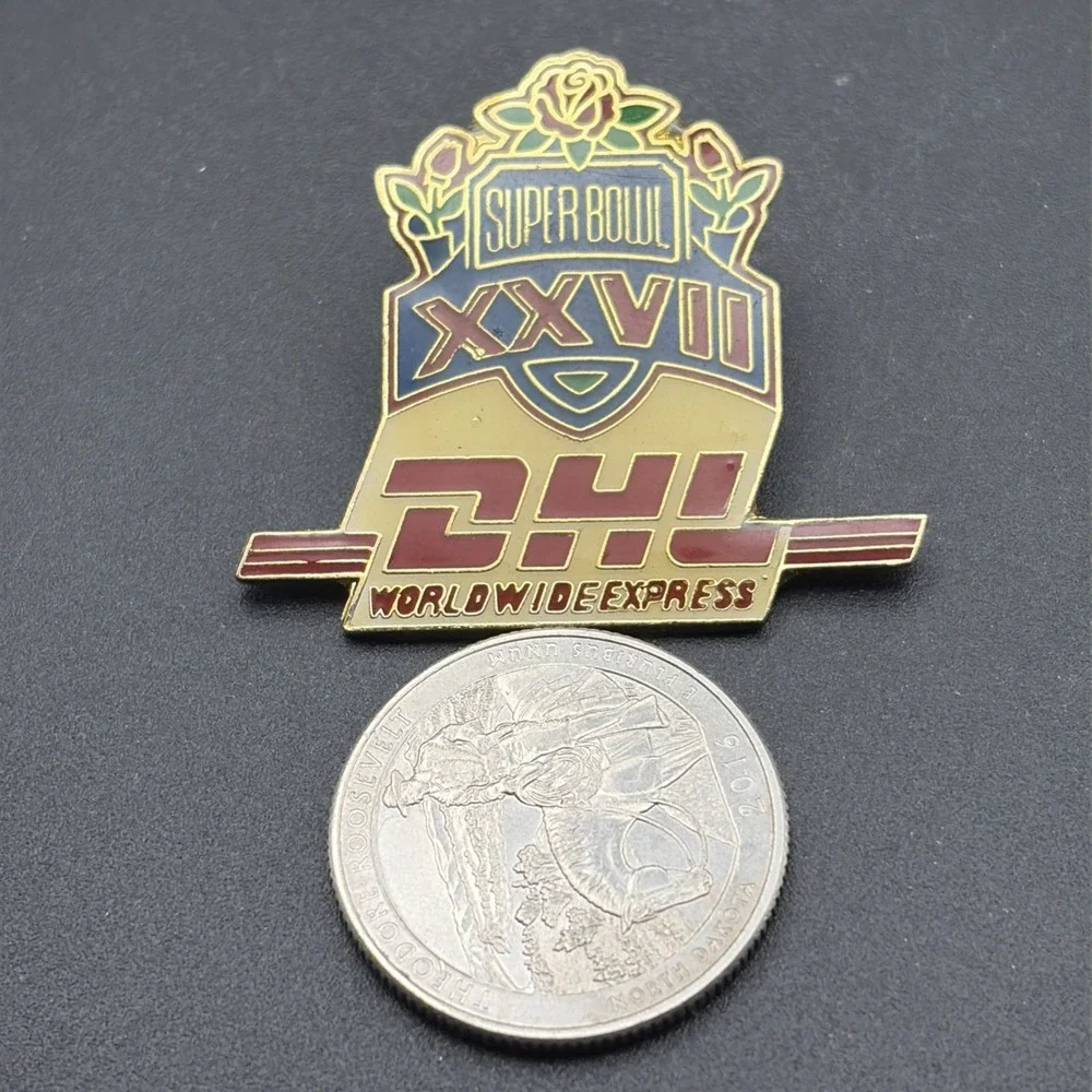 Super Bowl XXVII NFL Dallas Cowboys‎ Buffalo Bills DHL Express Lapel Hat Pin